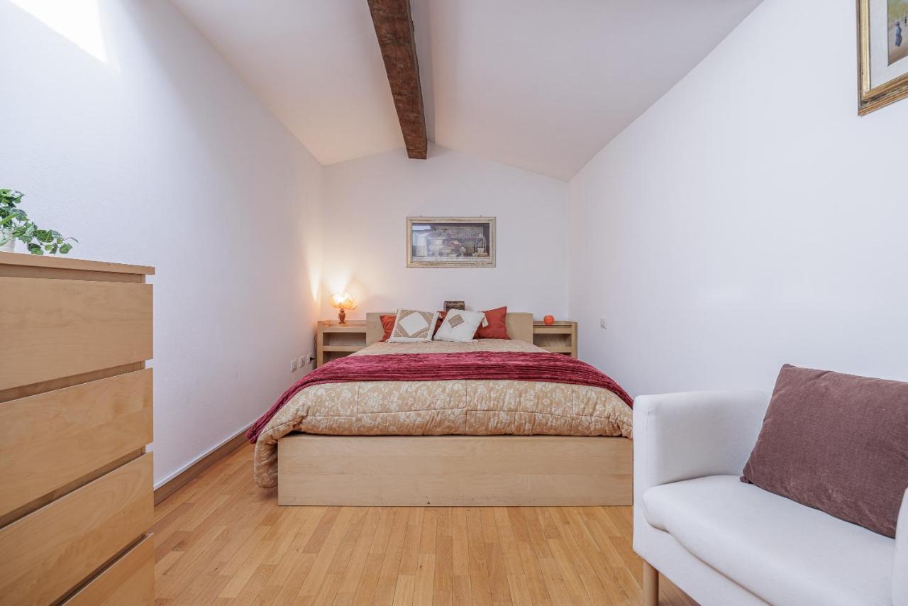The Bookhouse Appartement *